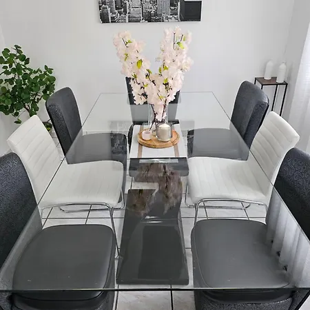 Holiday home Zara