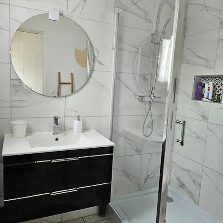 Holiday home Zara