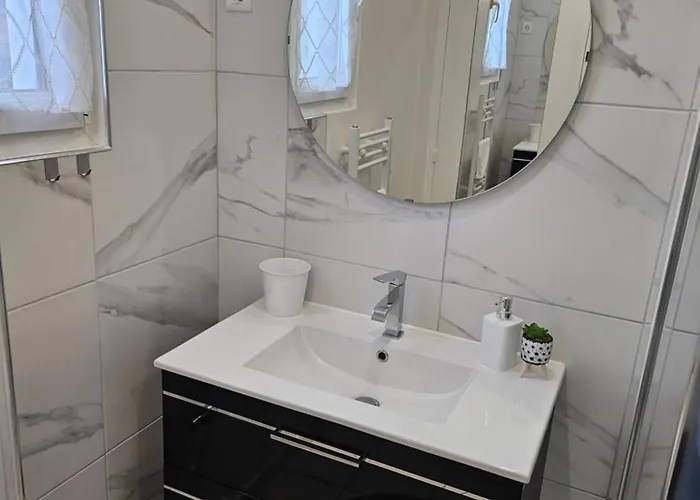 Holiday home Zara Beauvais